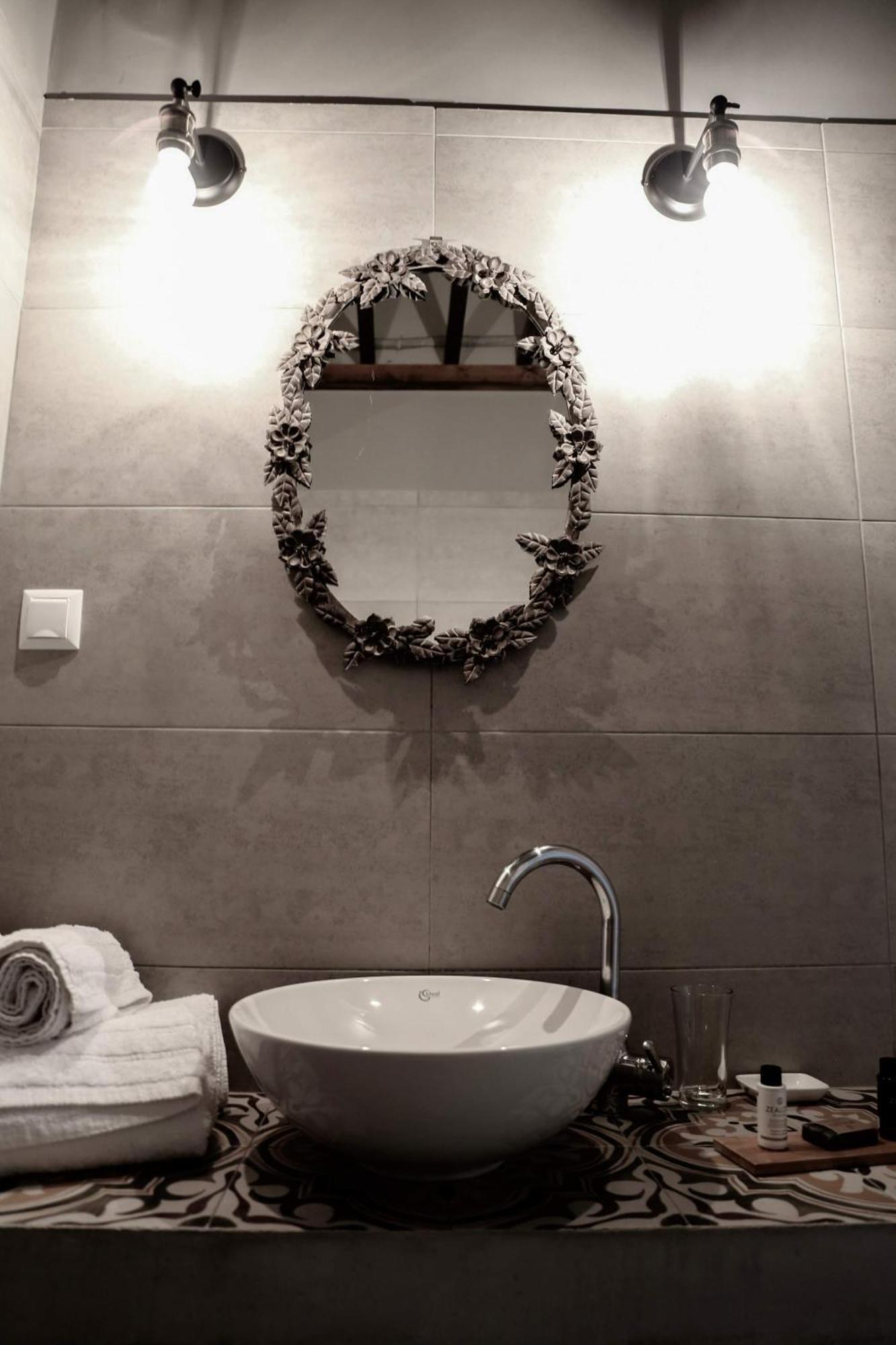 Galinio Boutique Apartments Skafidia Rum bild
